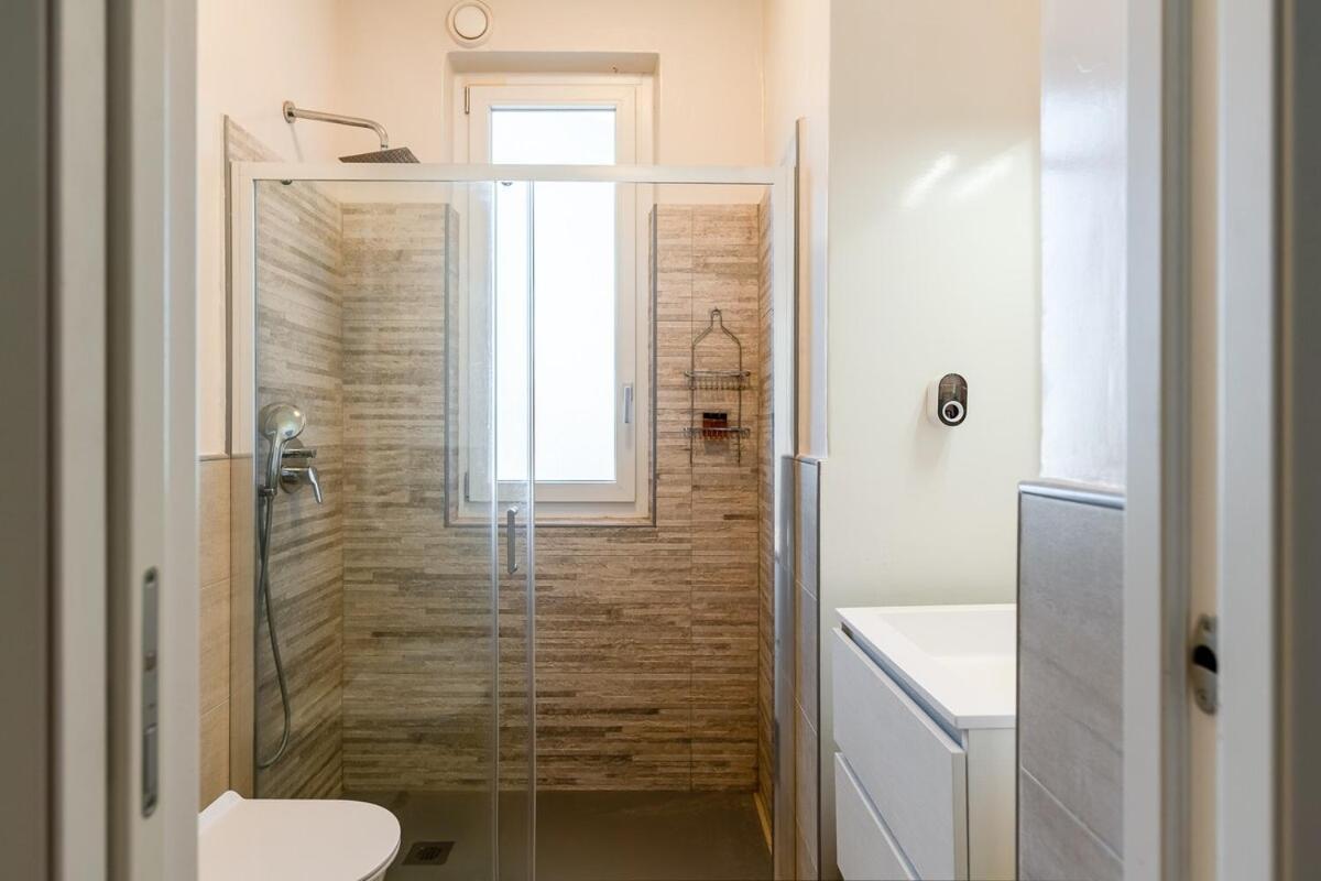 Spacious And Bright In Porta Vittoria Mailand
