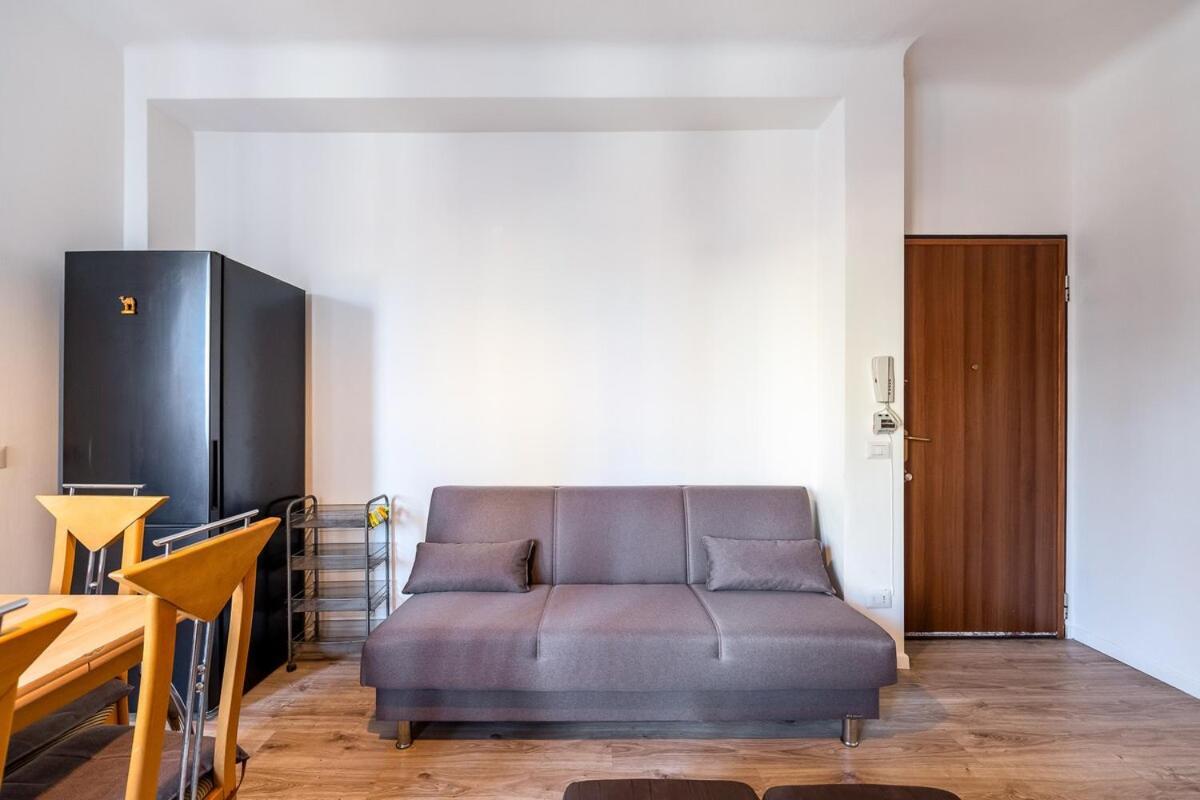 Spacious And Bright In Porta Vittoria