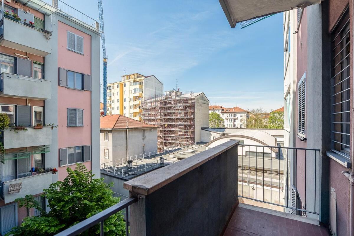 Spacious And Bright In Porta Vittoria